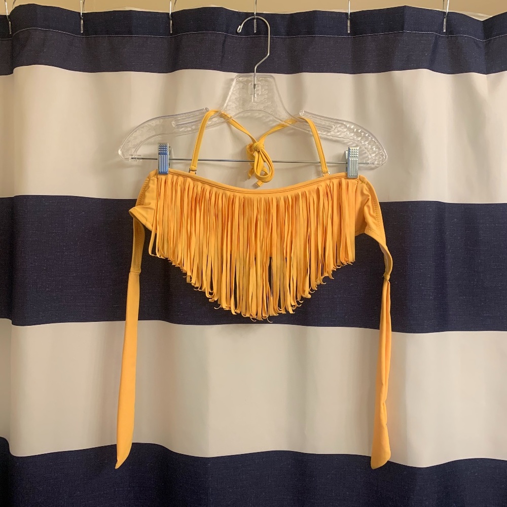 Fun and bright yellow bikini top!